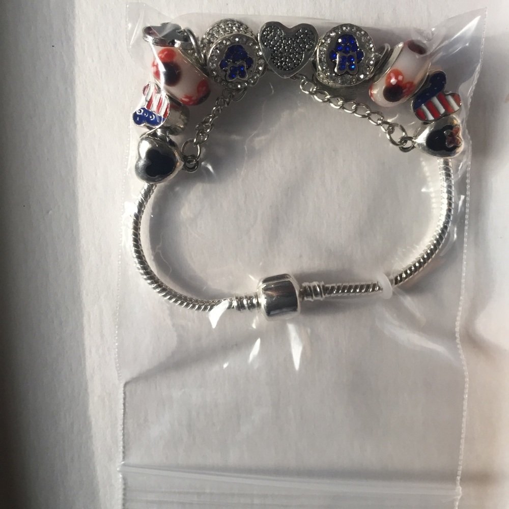 Mickey Mouse Patriotic Charm Bracelet - Picture 9 of 10